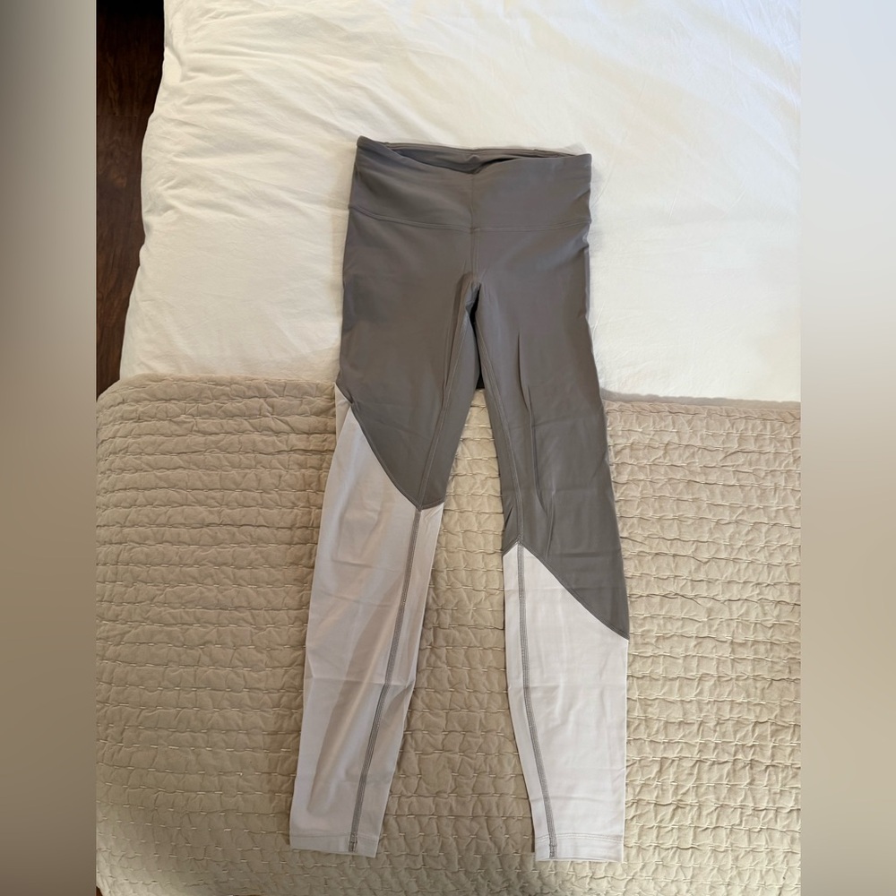 Lululemon Gray and White Leggings